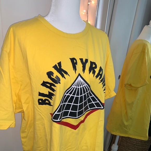 Black Pyramid T-Shirt - Picture 4 of 4
